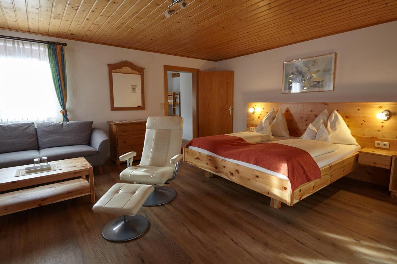 Sportbauernhof - Gasthaus Hochalmblick Айзентраттен Экстерьер фото