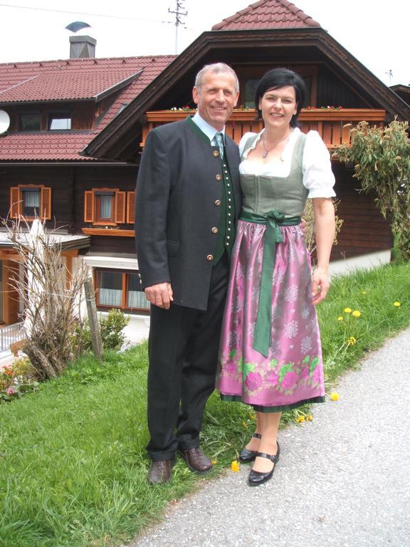 Sportbauernhof - Gasthaus Hochalmblick Айзентраттен Экстерьер фото